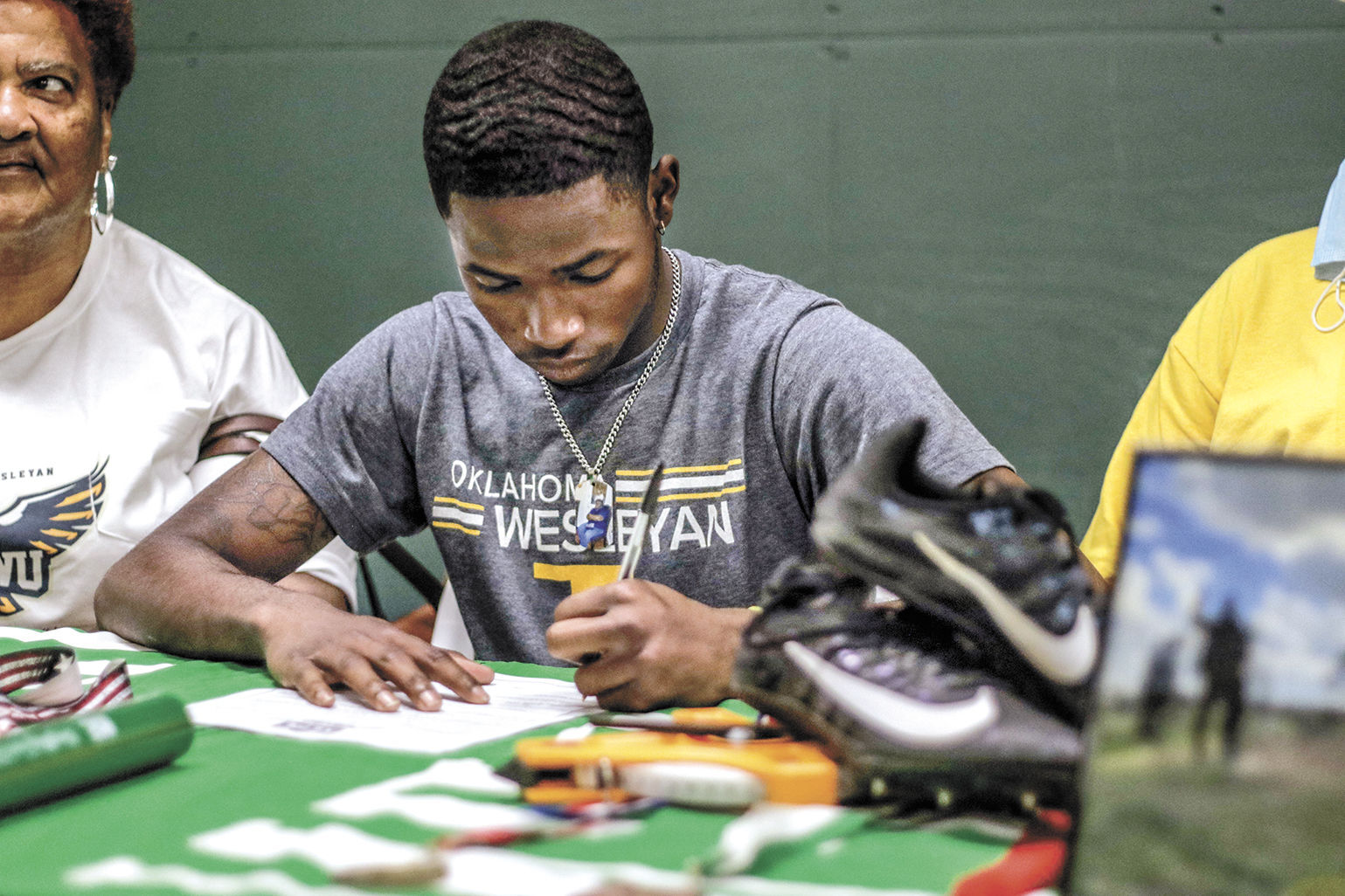 Markeydreon Nickerson signing